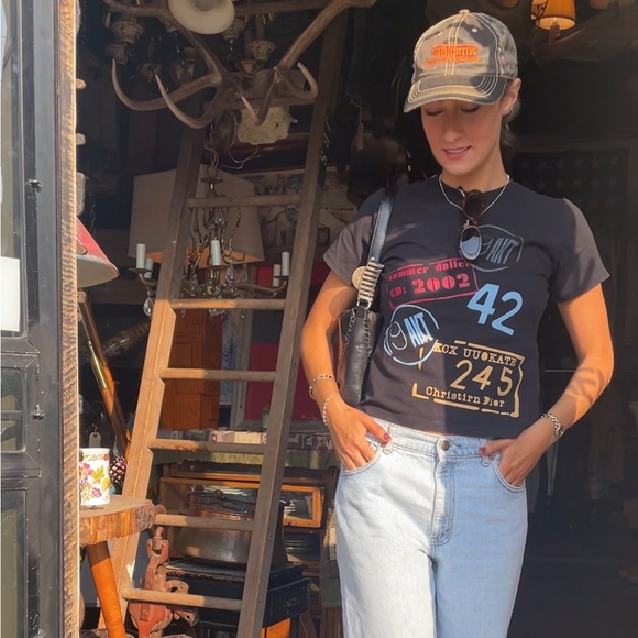 Welcome to my Closet⚡️ - Picture 4 of 4